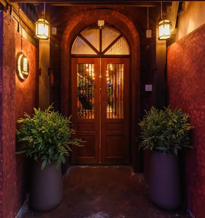 Ilili House Hostel