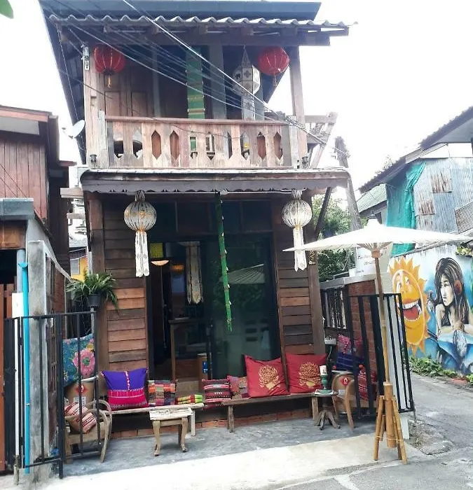 Huen Chiang Man (adults Only) אכסניה