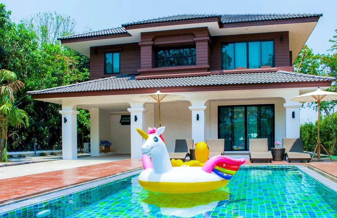 Villa Pim River Pool Chiang Mai