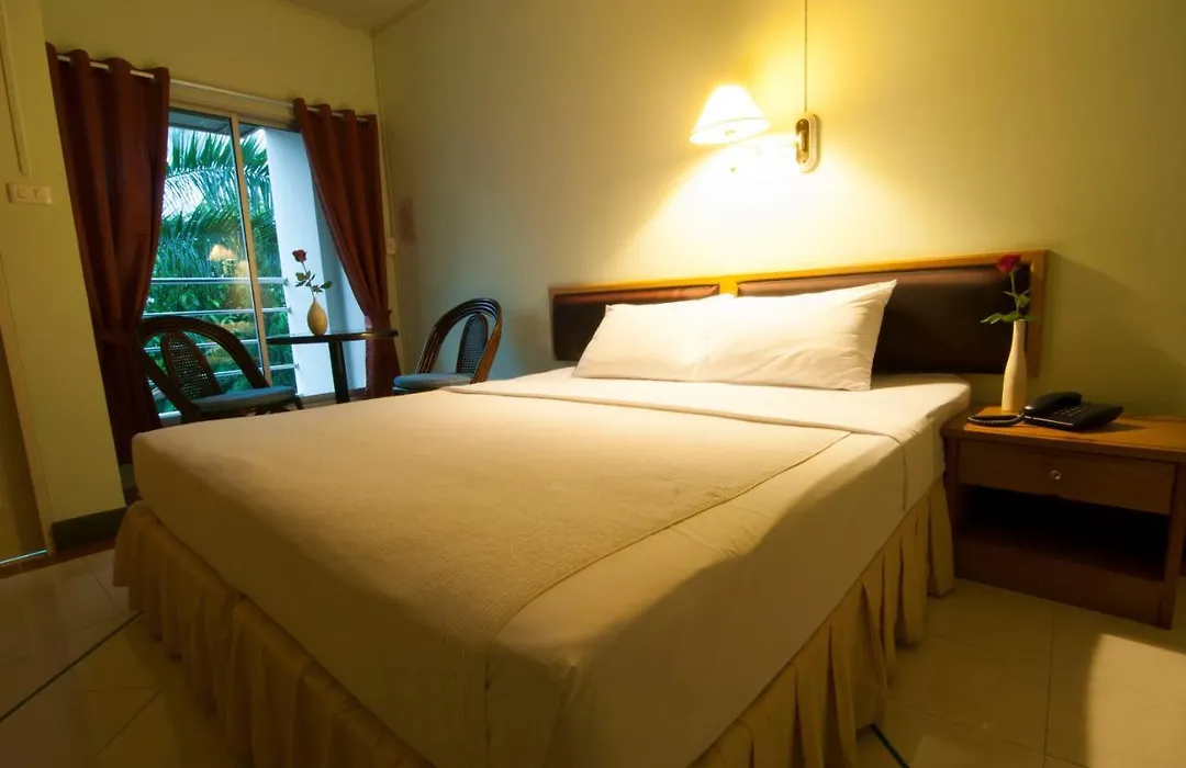 Apartahotel Boonthavon 2*