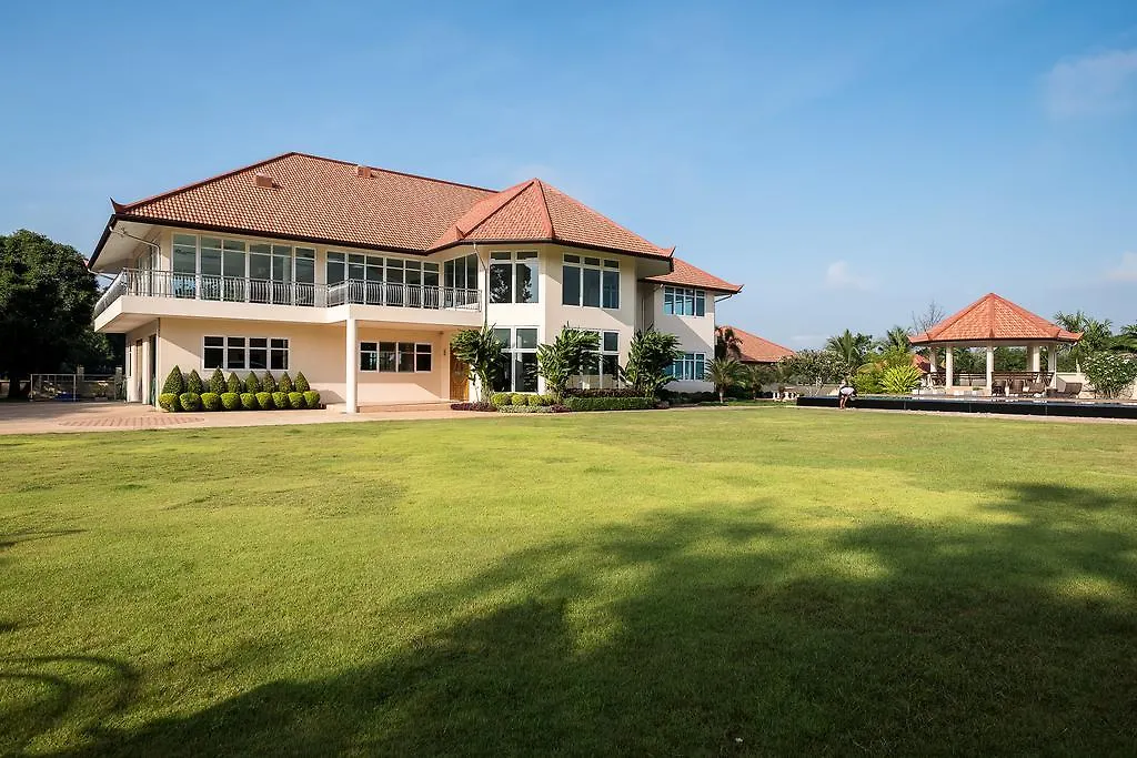 Three Kings Private Luxury